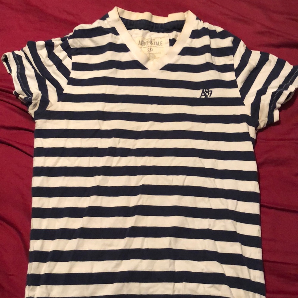 Aeropastle V neck
